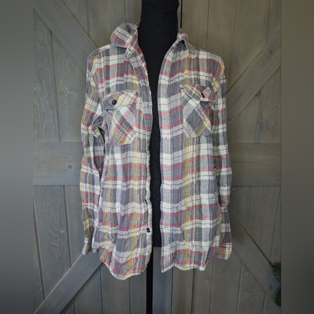 Converse Plaid Button Down Shirt sz Medium